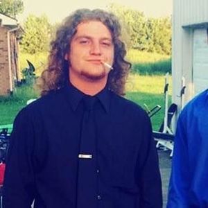 Meet your Posher, Simon